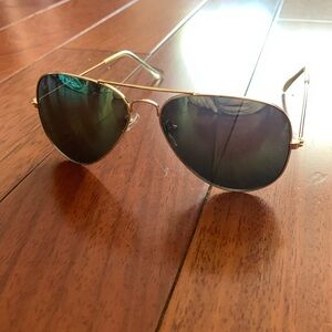 Rayban Aviator sunglasses